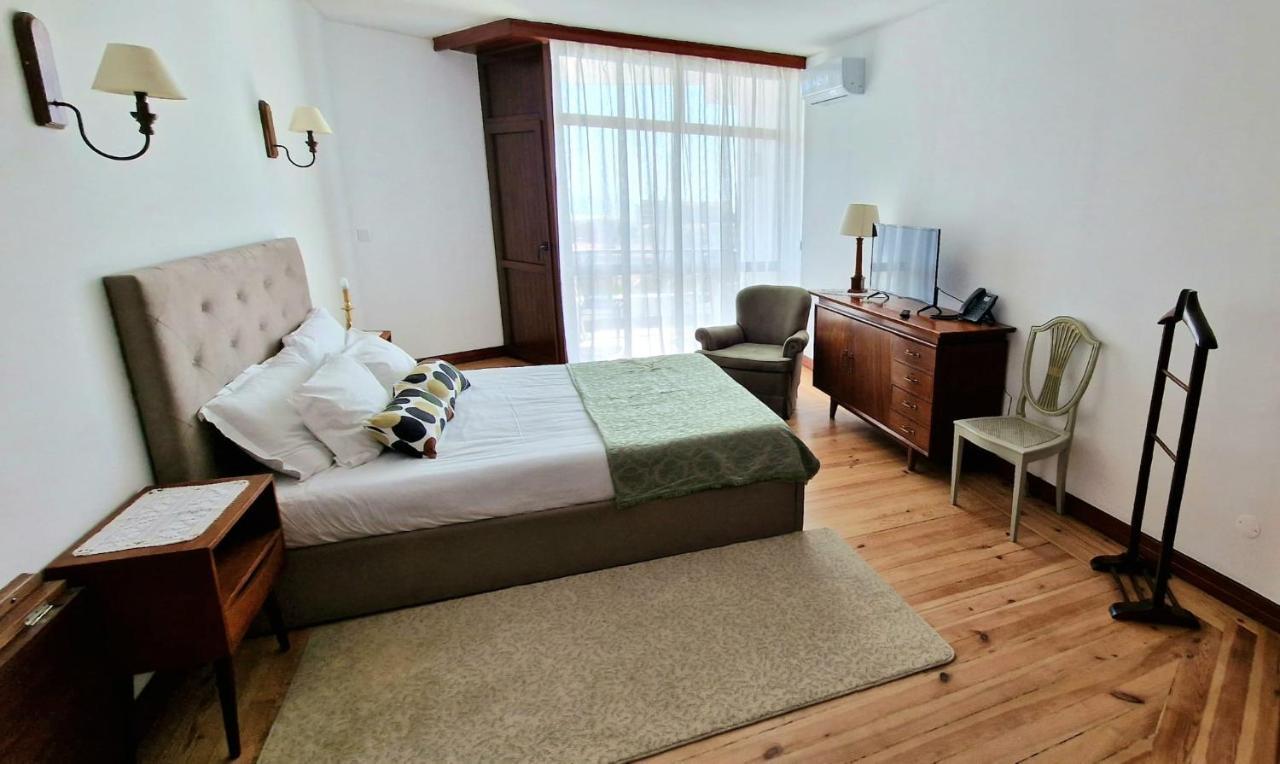 Boutique Inn & Restaurant - Casa Dos Suecos Figueira da Foz Bagian luar foto
